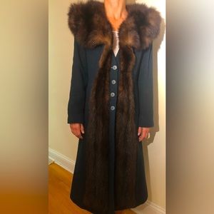 Vintage Eisenberg Fur-trimmed long coat, dark blue